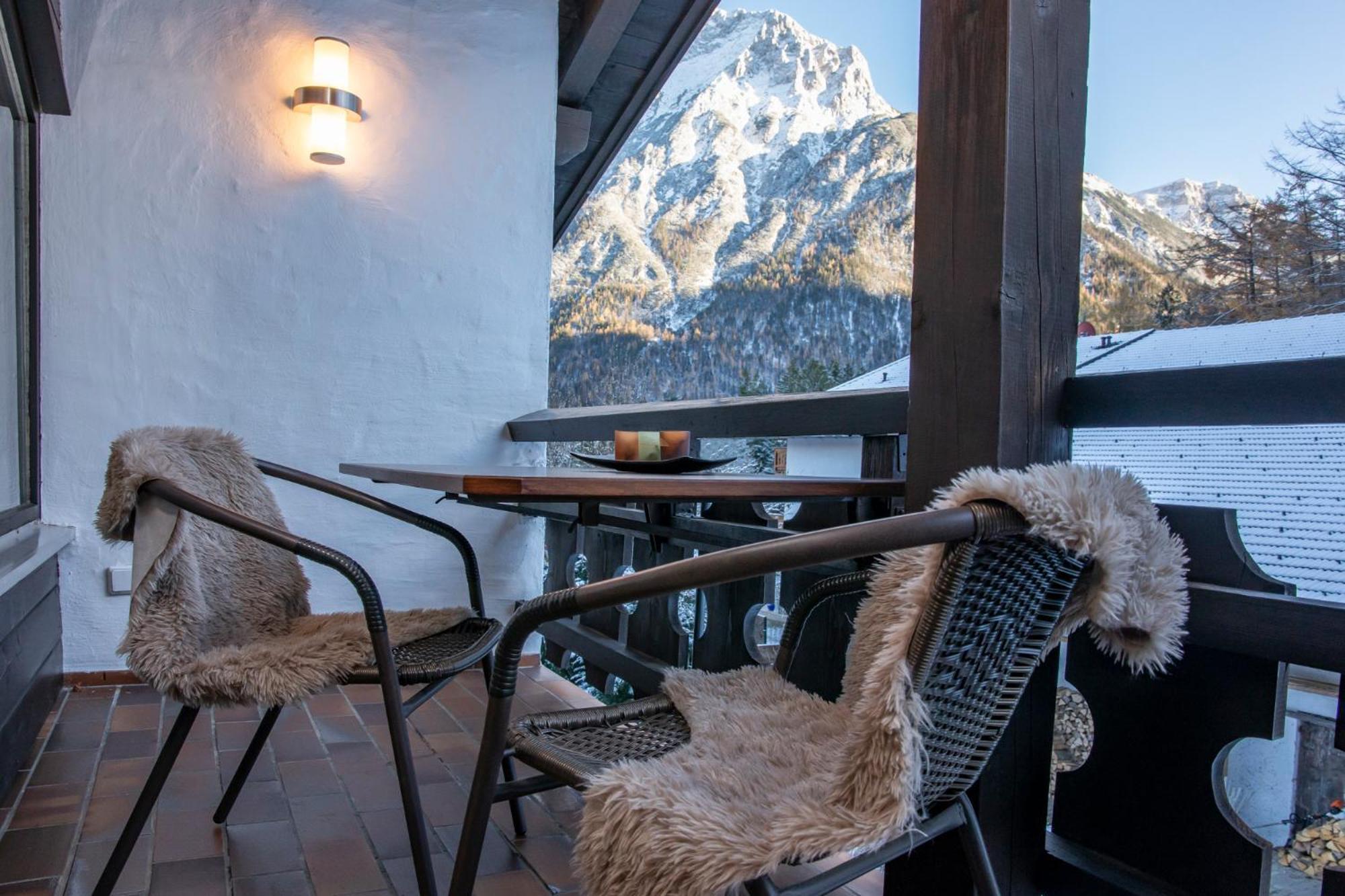 Ferienhaus Zauberberg - Magie Der Alpen - By Loewenherz Mittenwald Esterno foto